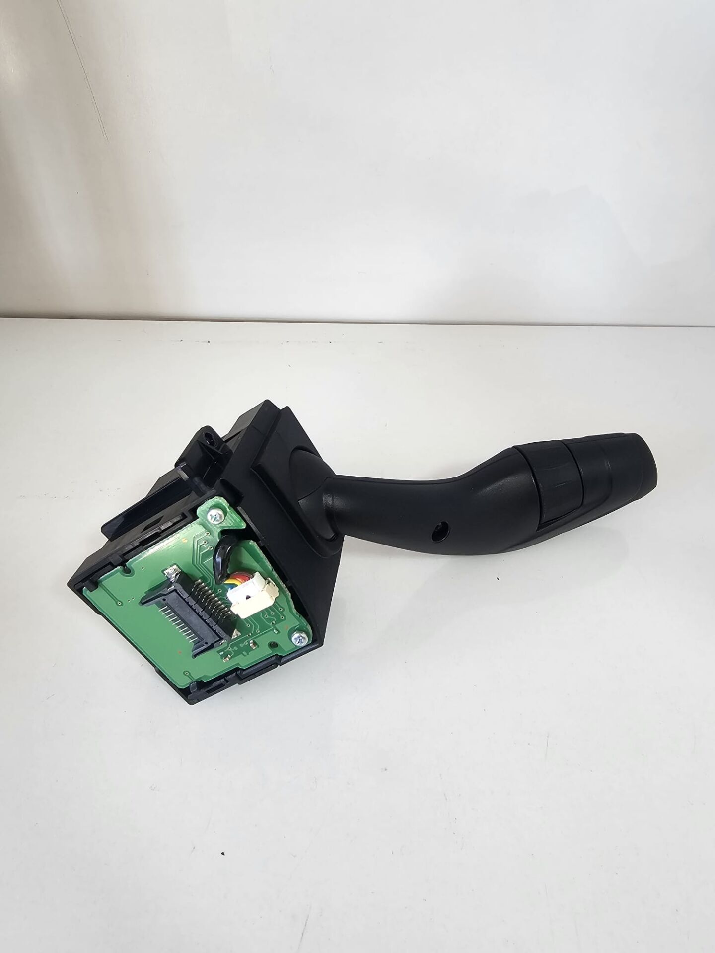 Ford Focus Silecek Kolu Hatchback Arka Silecekli 2011-2018