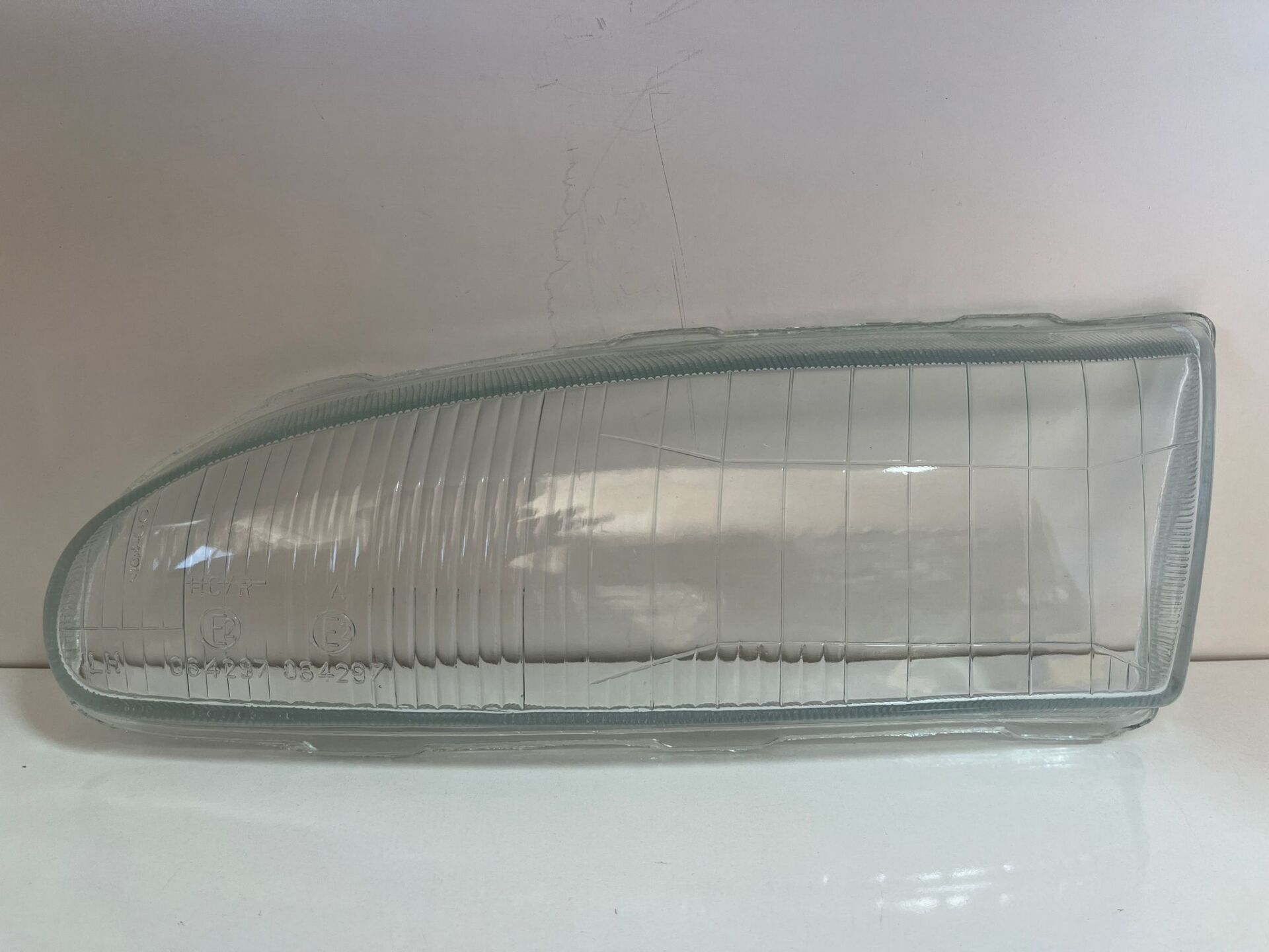Ford Mondeo 1 Ön Far Camı Sol 1993-1996 (Cam) 93BB13K182BA