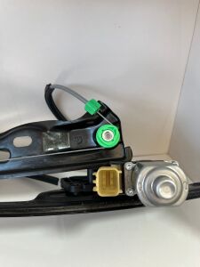 Ford Mondeo Ön Cam Krikosu Komple Motorlu Sol Şoför Tarafı 2014-2018 DS73F23209AF