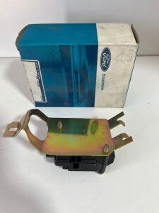 Ford Fiesta Yakıt (Benzin)  Kesici Darbe Şarteli 94FG9F857AA / 7062148