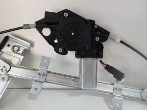 Ford Fiesta Ön Cam Krikosu Motorlu Sol 2002-2008 Arası 2S61A23201BS