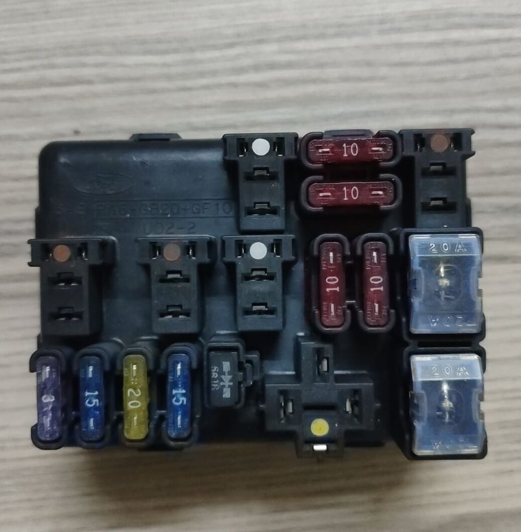 Ford Mondeo Sigorta Kutusu 93BG14A073AD