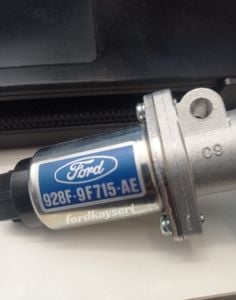 Ford Escort Rolanti Valfi Ayarlayıcı (BY-PASS) Döküm Manifold 928F9F715AE, 6617092, AESP2063