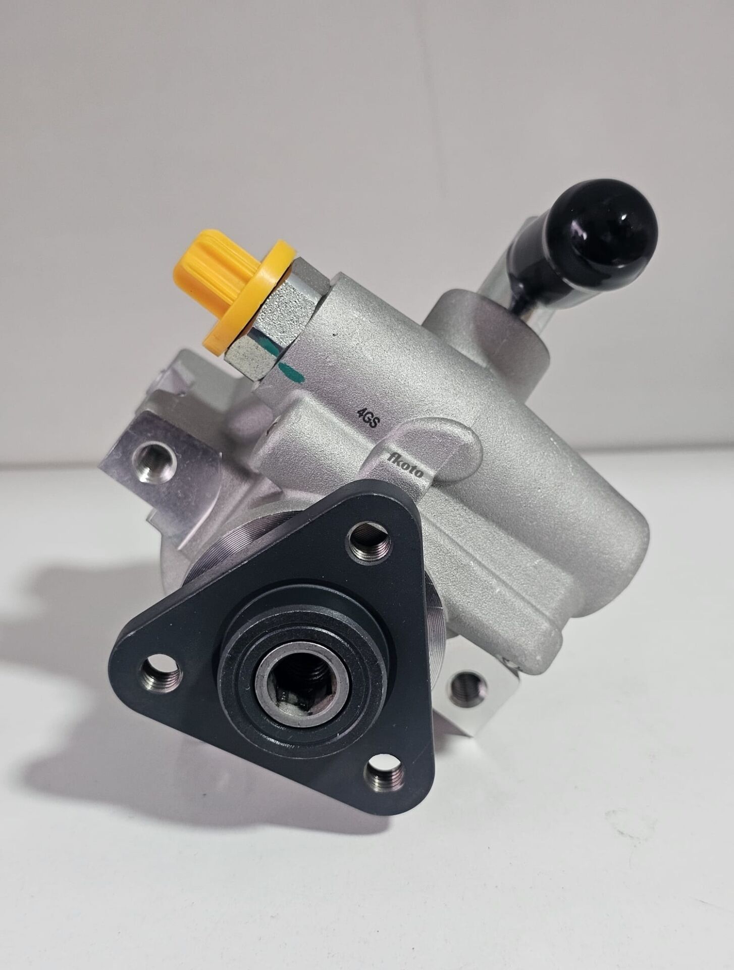 Ford Escort Direksiyon Pompası Gri Aleminyum Tip 95AB3A674AB