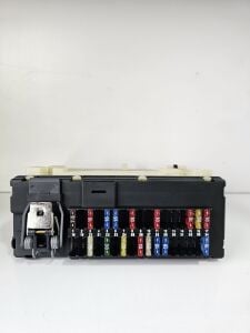 Ford Escort Sigorta Kutusu - Tablası Klimasız 96AG14A073CB