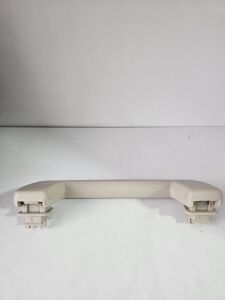 Ford Courier Tavan El Tutamağı Ön Sağ Askısız 2014-2023 (Krem - Sarı)