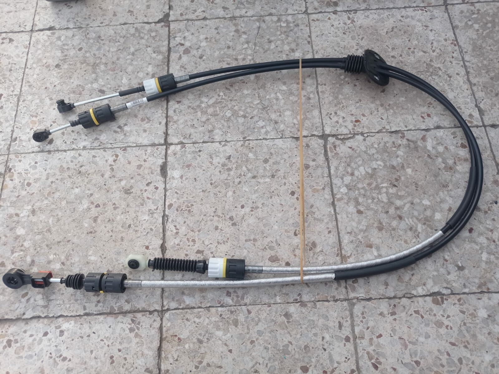 Ford Focus C-max Vites Teli - Vites Değiştirme Halatı Benzinli Zetec (3M5R7E395EB)