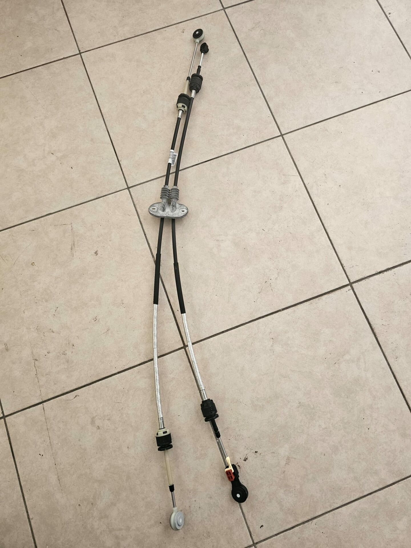 Ford Focus Vites Teli - Vites Değiştirme Halatı Manuel 5 Vites 2008-2011 (9M5R7E395FD)