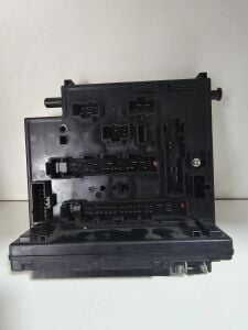 Ford Escort Sigorta Kutusu - Tablası 97AG14A073DB