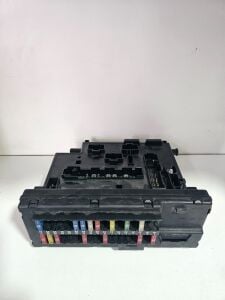 Ford Escort Sigorta Kutusu - Tablası 95AG14A073CB