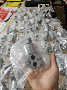 Ford Escort Rolanti Motoru - Ayar Valfi Plastik Manifoldlu Model 95BF-9F715-AC ORJİNAL ÇIKMA