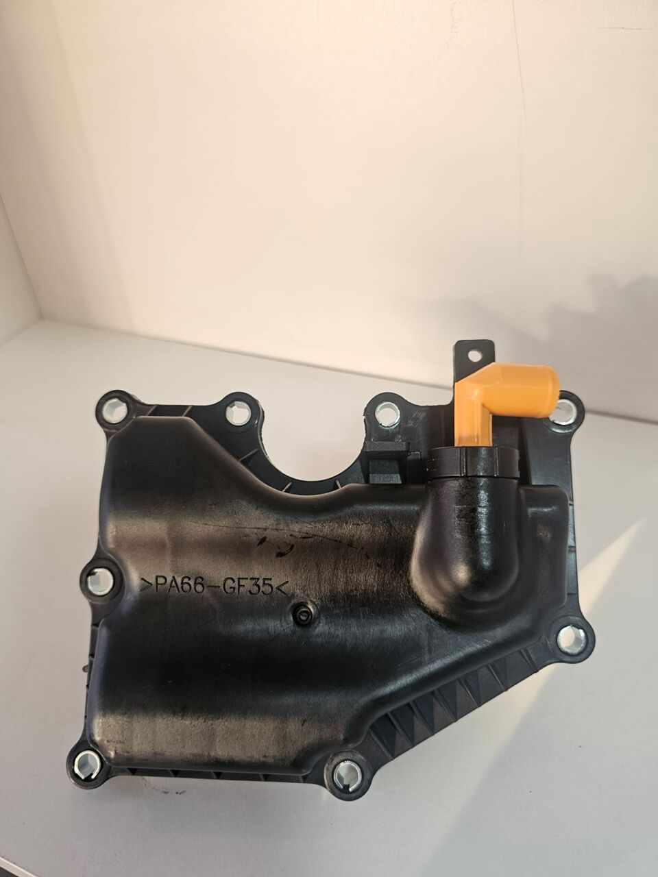 Ford Karter Havalandırma - Buhar Ayırıcı Haznesi (PCV Valfi Subap) 1.8 / 2.0 Duratec 4M5G-6A785-HC, 1357521