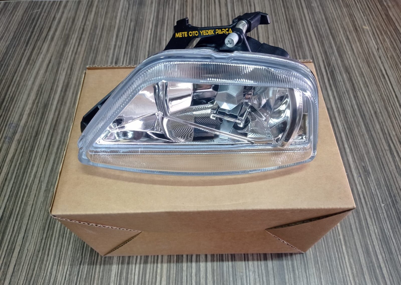 Ford Focus Ön Sis Farı Sağ 2002-2005 2M5115K201AH