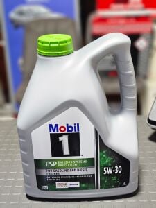 Mobil 1 ESP 5W-30 4 Lt Gelişmiş Tam Sentetik Motor Yağı (Üretim Yılı: 2026) - 157759