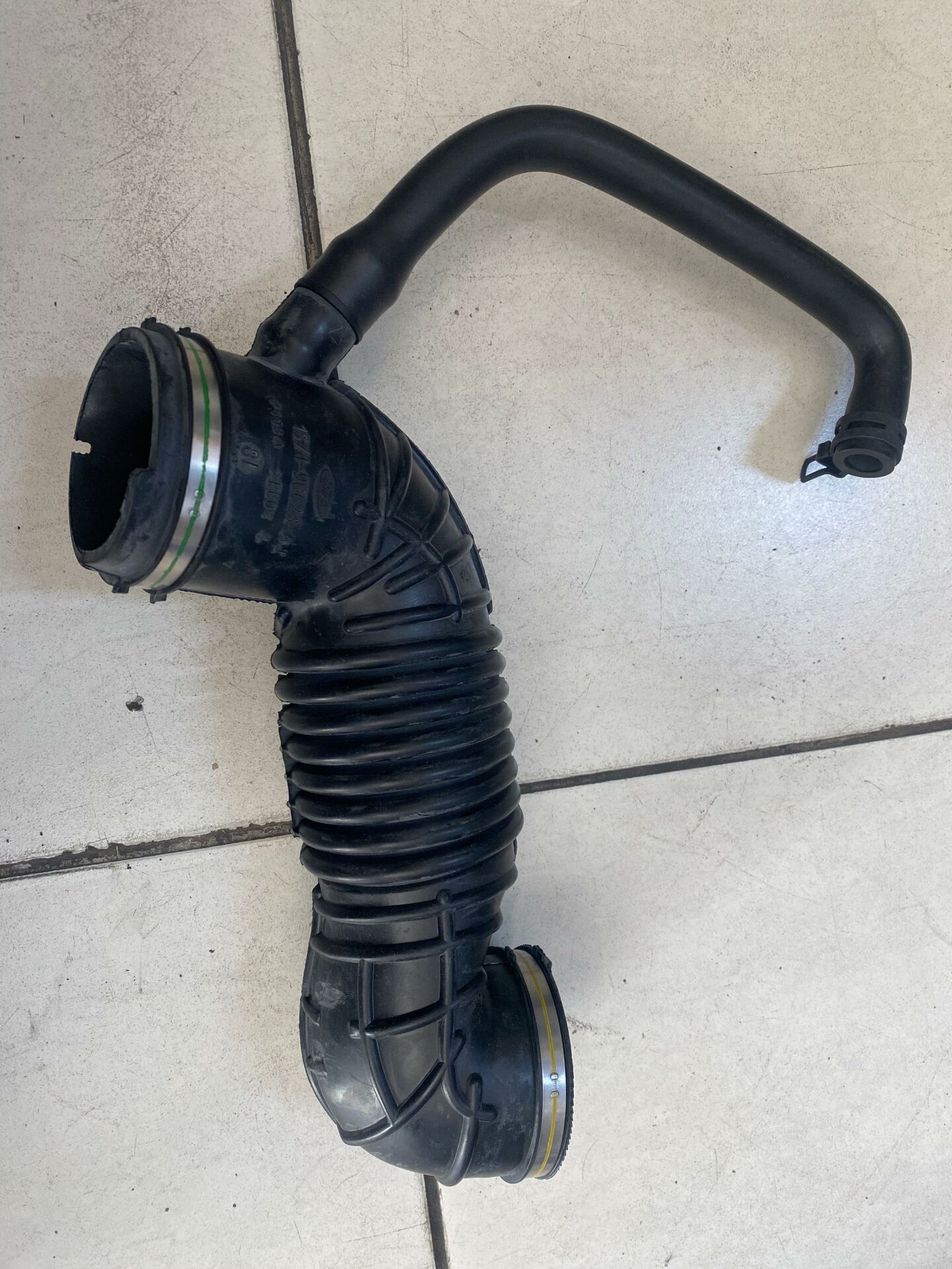 Ford Mondeo Hava Filtre Hortumu 2.0 Duratec