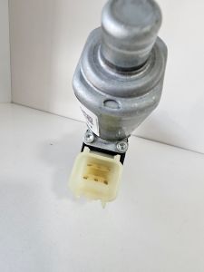 Ford Fiesta Ön Cam Kriko Motor Sol Şoför Tarafı 6 Pinli 8A6114A389BC