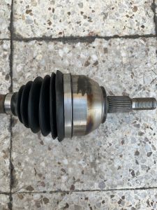 Ford Kuga Ön Aks Sol 2.0 TDCI Fomoco 2008-2013