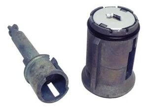 Ford Focus Mk1 Kaput Kilidi Şifre Takımı 1998-2005 XS41 16C826 CA