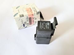 Ford Landrover Ön Cam Isıtma Kızdırma Buji Çok Amaçlı Role Orijinal