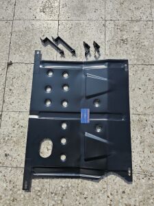 Ford Connect Motor Alt Karter Muhafaza Sacı Demir (Bağlantı Ayakları İle Beraber)2002-2013