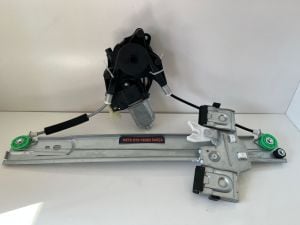 Ford Fiesta Ön Cam Krikosu Komple Motorlu Sağ Yolcu Tarafı 2 Pinli 8A61A23200BJ