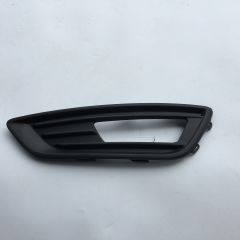 Ford Focus Sis Far Çerçeve Takımı Mat Siyah Sağ Sol 2015-2018