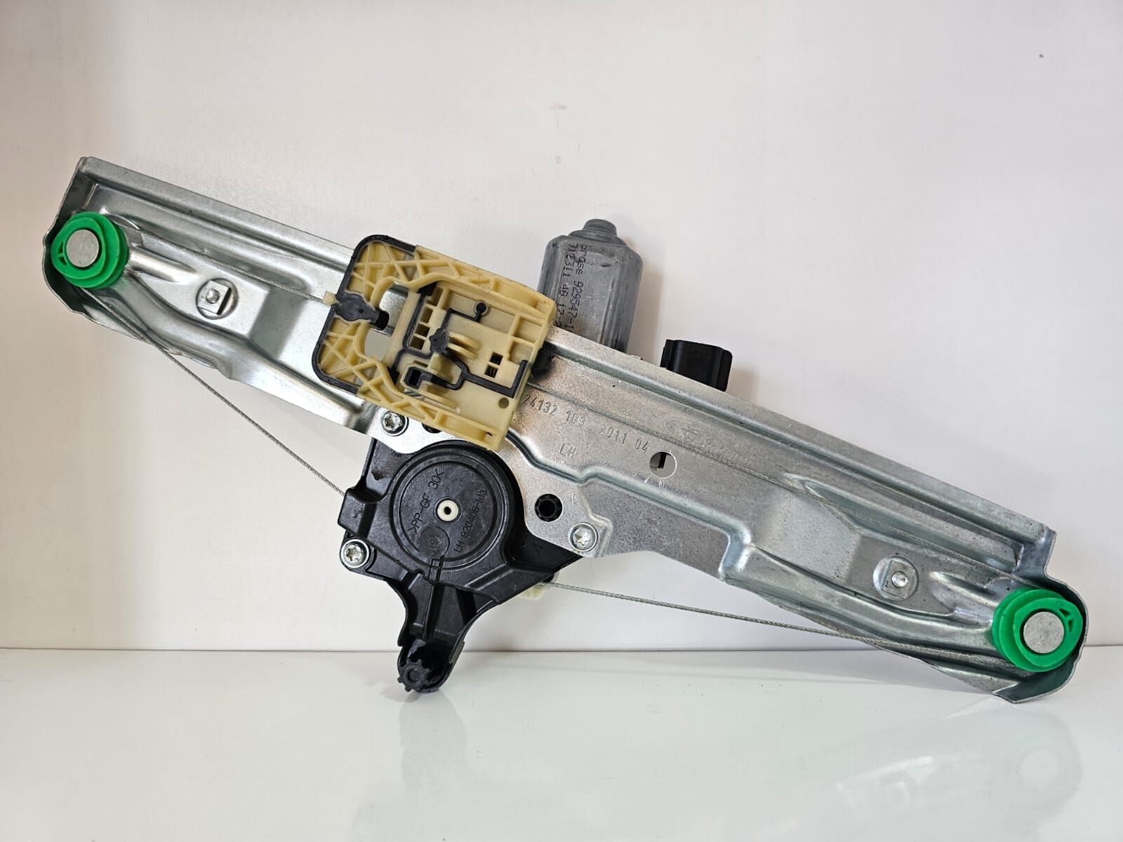 Ford Focus Arka Cam Krikosu Komple Motorlu Sol Şoför Tarafı 6 Pinli BM51A27001BA